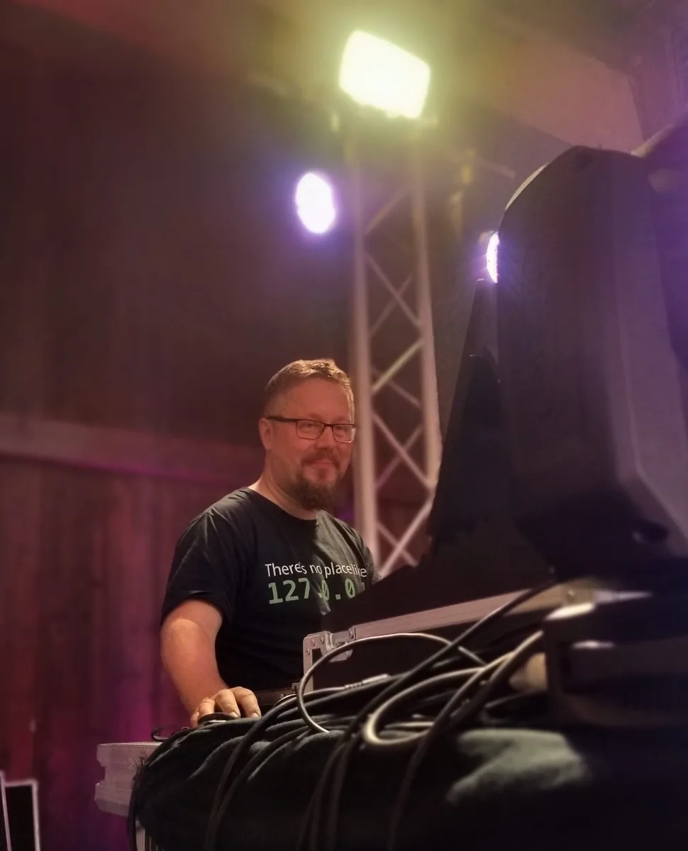 DJ Lauri BD Productions an den Decks